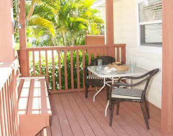 Hotel Anna Maria Beach Cottages 3*