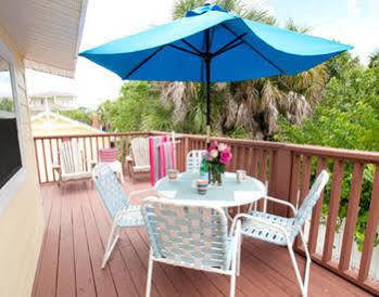 Anna Maria Beach Cottages Hotel 3*
