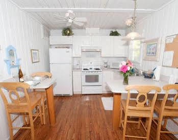 Anna Maria Beach Cottages