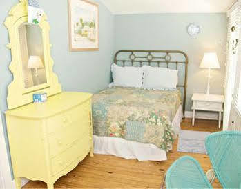 Anna Maria Beach Cottages Hotel Anna Maria