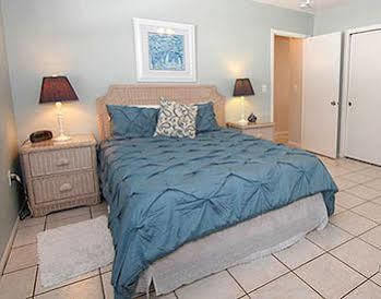 Hotel Anna Maria Beach Cottages 3*