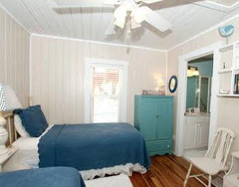 Anna Maria Beach Cottages Hotel Anna Maria