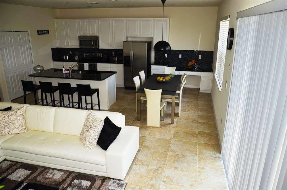 Bella Vida Platinum Homes Hotel Kissimmee