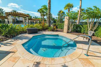 Windsor Hills 5* Four Corners