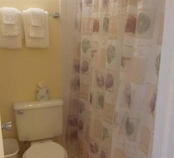 Shores Club Hotel 3*