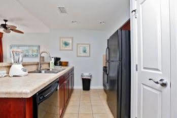 Luau By Panhandle Getaways Hotel 3*
