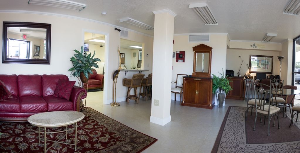 At - Pierce Hotel 3*