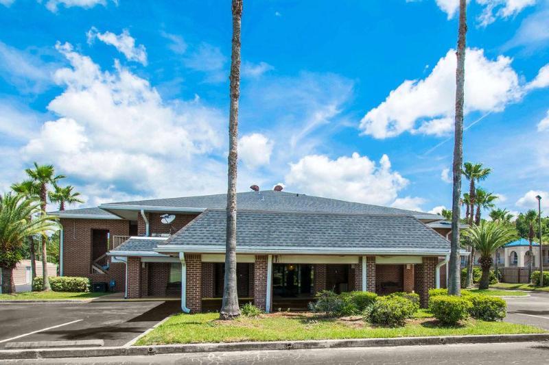 Red Roof Inn Jacksonville - Cruise Port Motel
