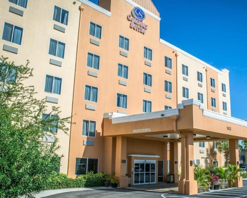Quality N.a.s.-corry Hotel Pensacola