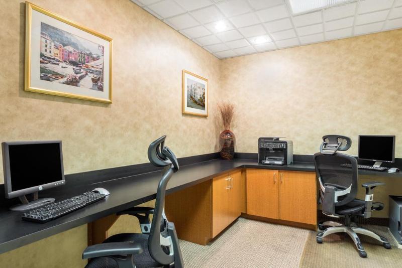 Wingate By Wyndham, Universal - Free Theme Park Shuttle 3* Orlando