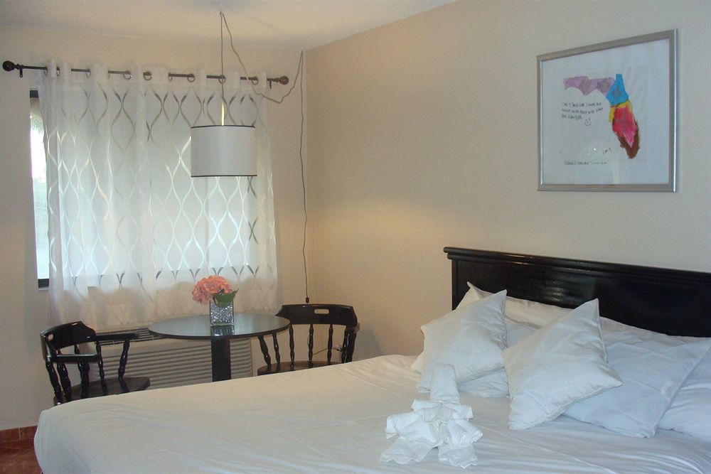Sevilla Kissimmee- Near 2* Kissimmee