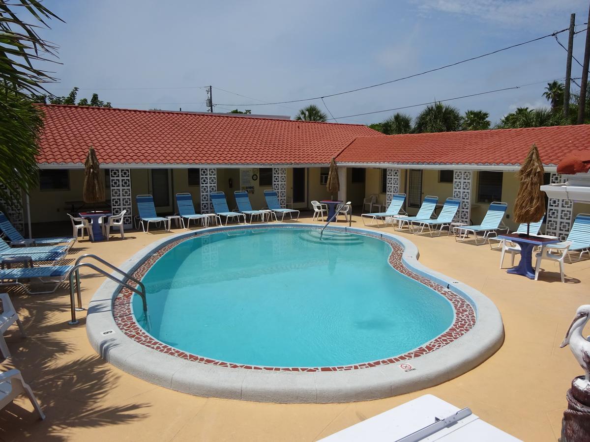 Motel Ebb Tide 2*
