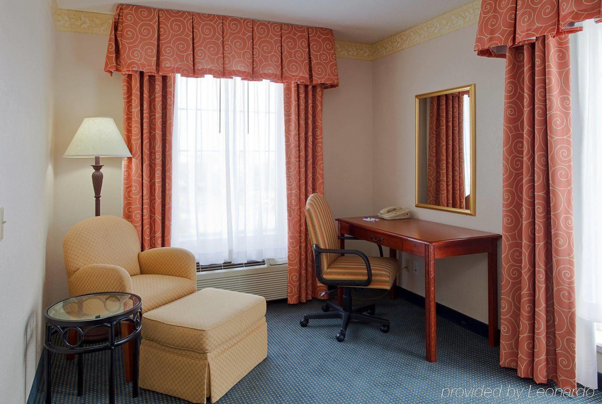 Express E - Commons Mall Area By Ihg 2* Destin