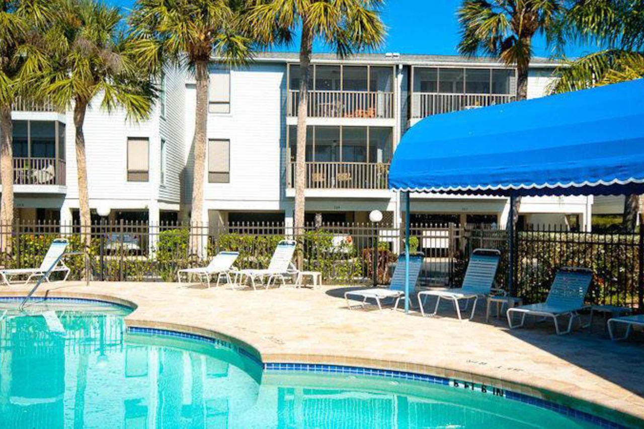 Apartment Sandy Pointe *
