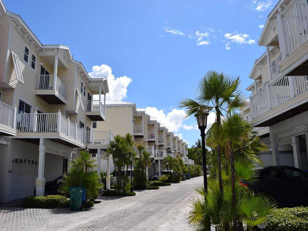 Bermuda Bay Three Bedroom 1415 * Bradenton Beach