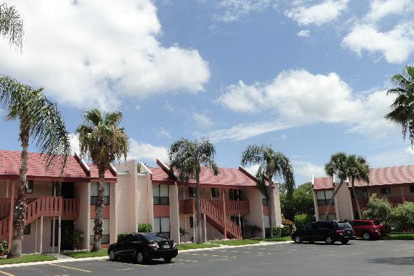 Apartment Runaway Bay Two Bedroom Apartment, Unit 147 *