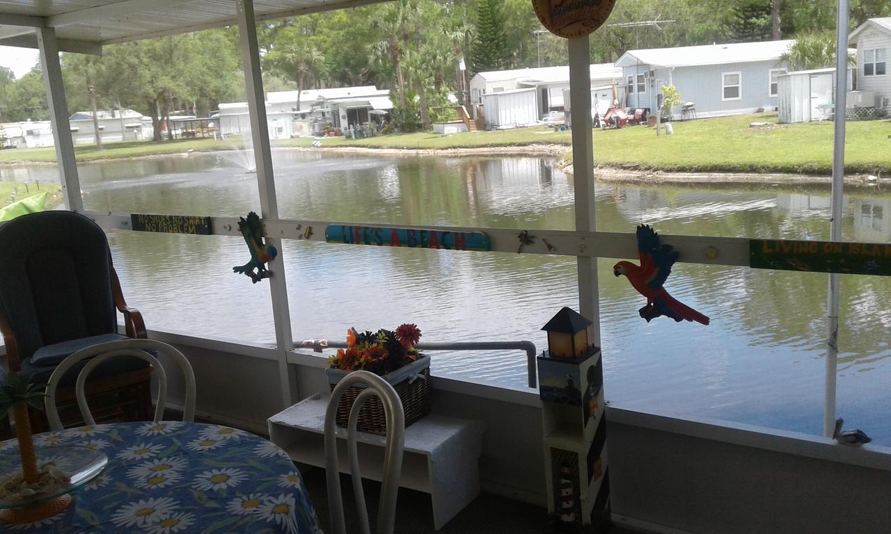 Oak Springs Rv Holiday park *