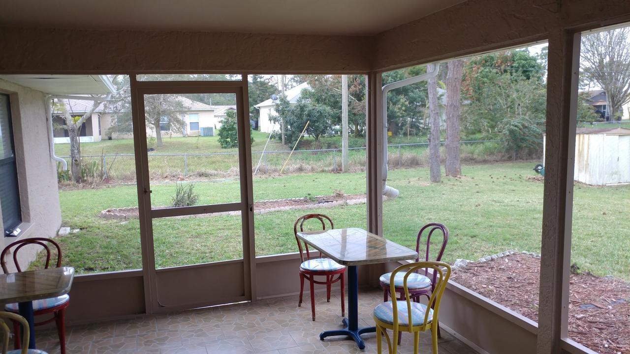 Avis House Holiday home *