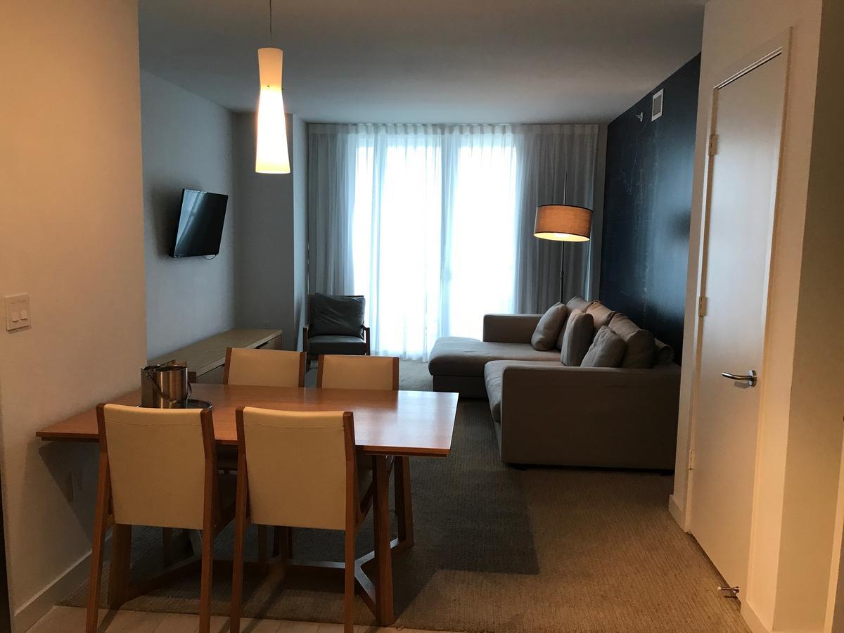Beach Walk De Lux Aparthotel 4*