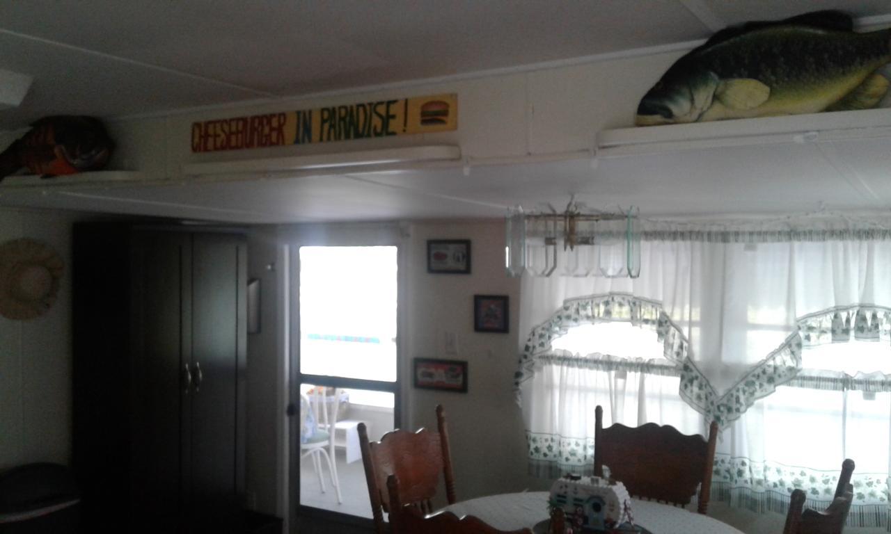 Oak Springs Rv Holiday park *
