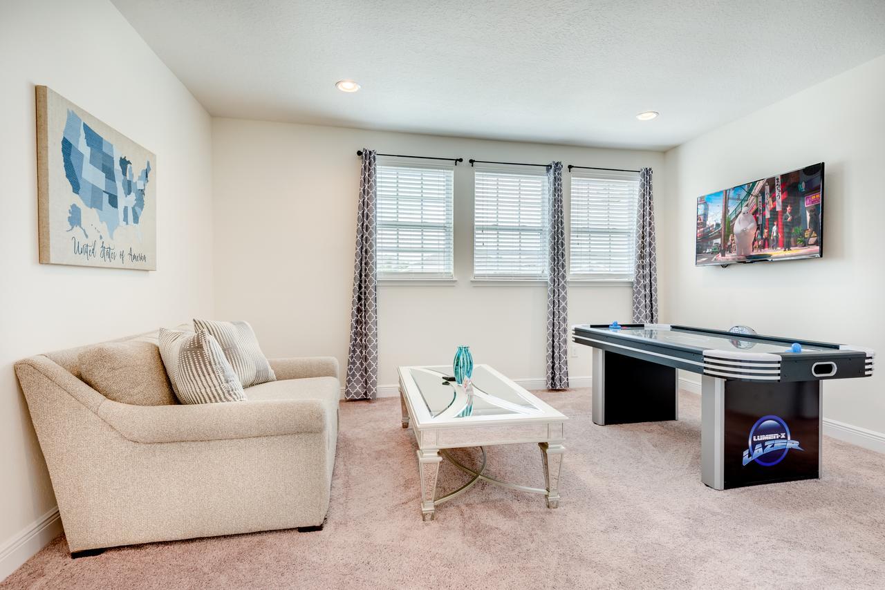Spacious By Rentyl With Water Park Access Near - 7501m Villa Orlando