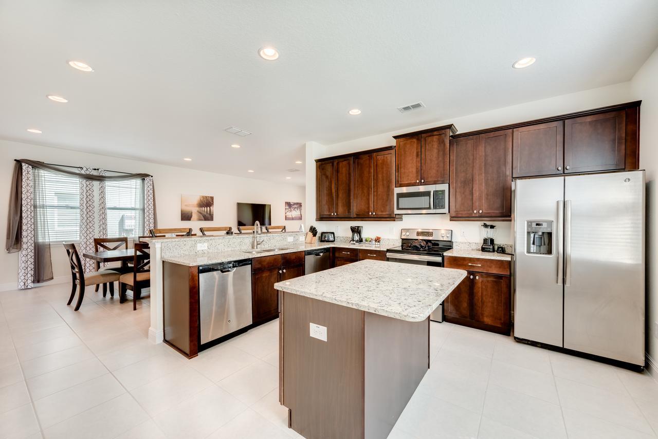 Spacious By Rentyl With Water Park Access Near - 7501m Villa