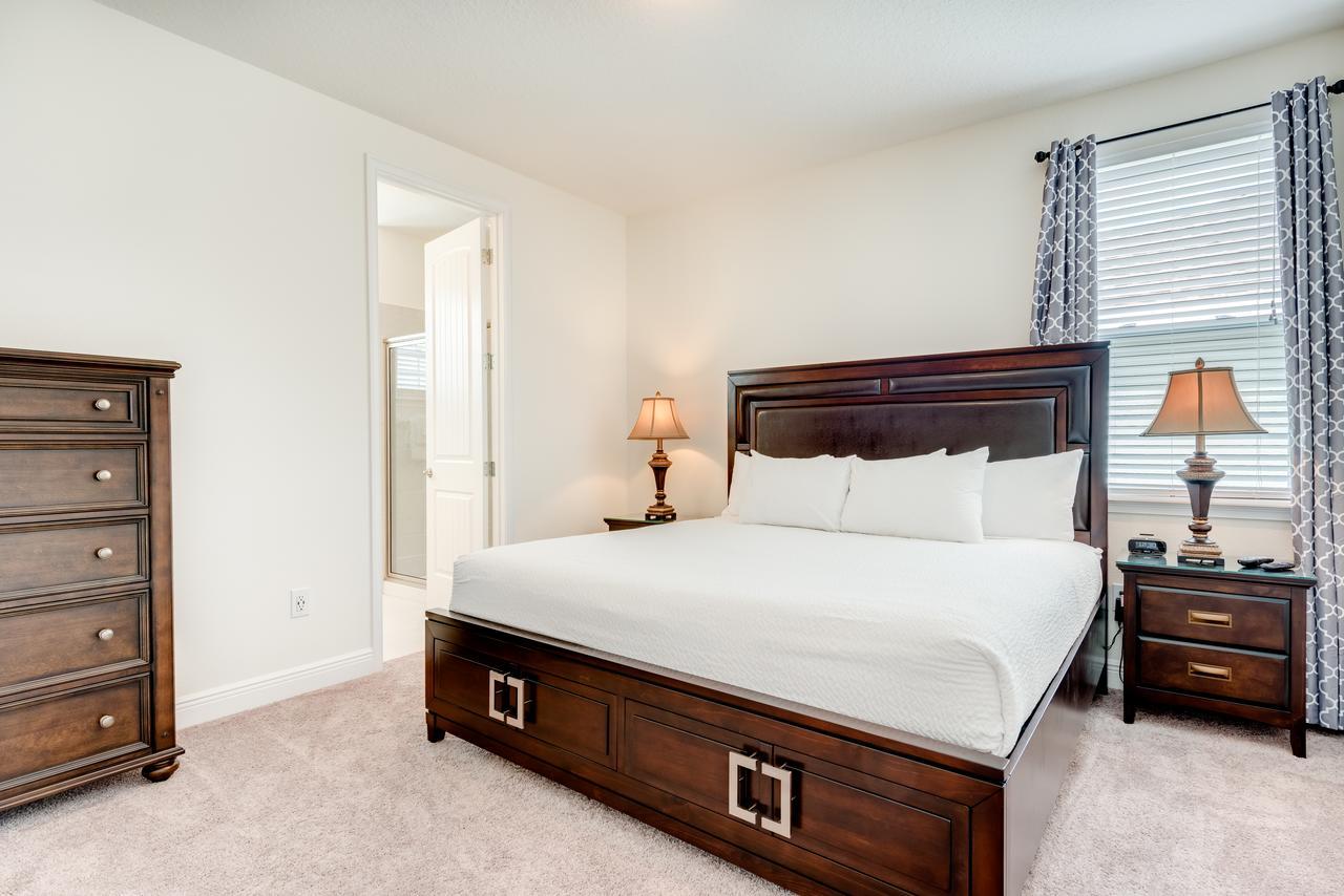 Villa Spacious By Rentyl With Water Park Access Near - 7501m Orlando