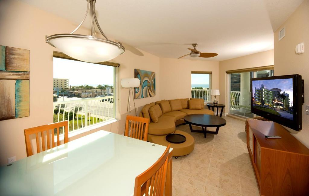 Crystal Palms Aparthotel St. Pete Beach