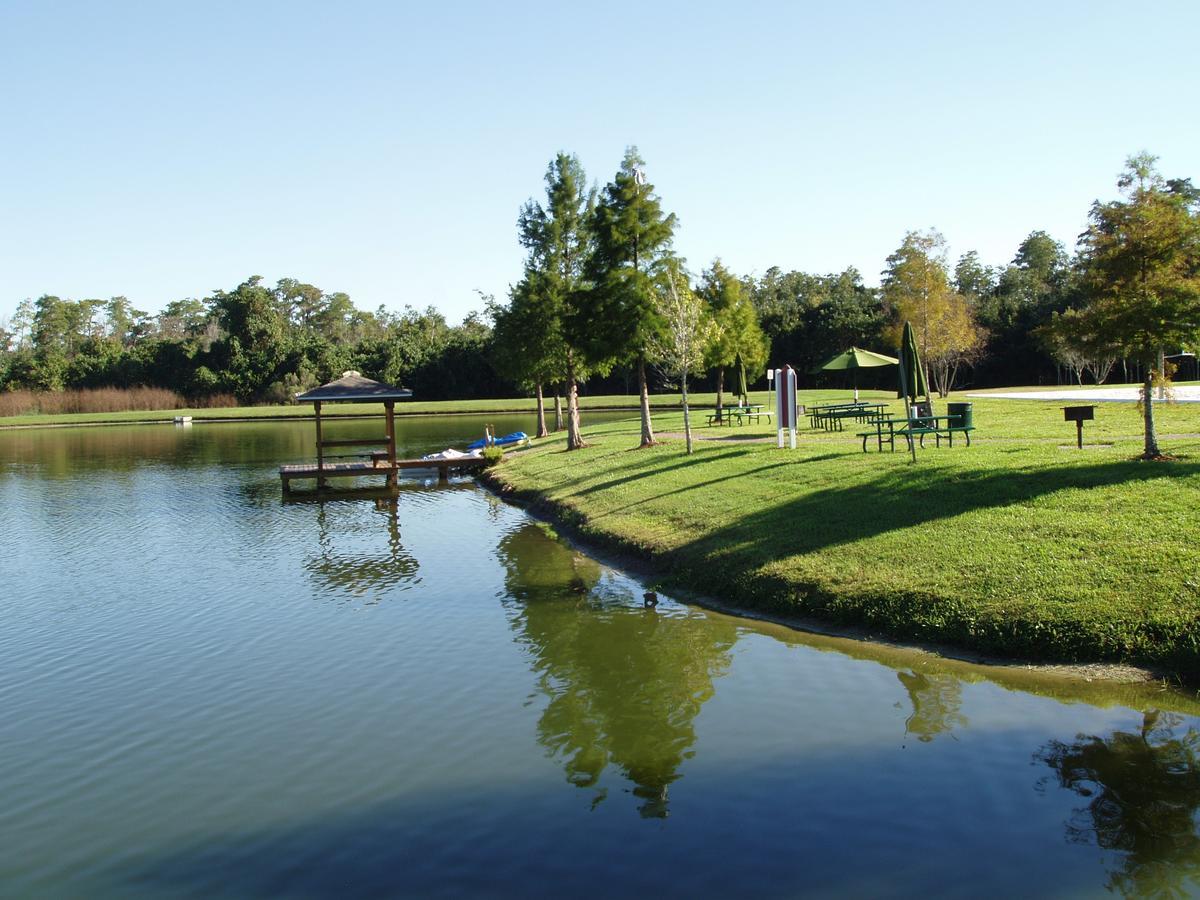 Holiday home Lakeside Resort: Family-friendly Getaway Near *
