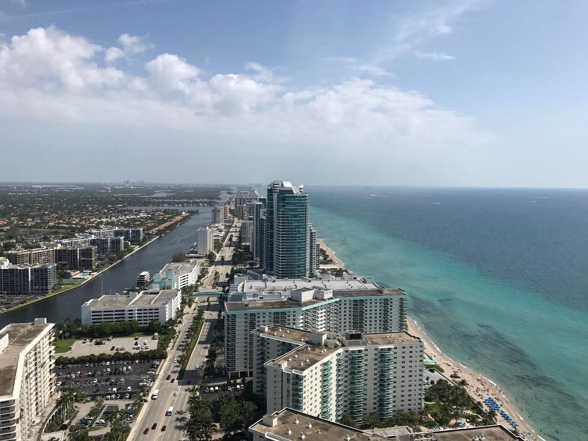 Hyde Beach Ph41 Apartment