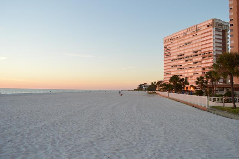 Monterey Condo-motel * St. Pete Beach