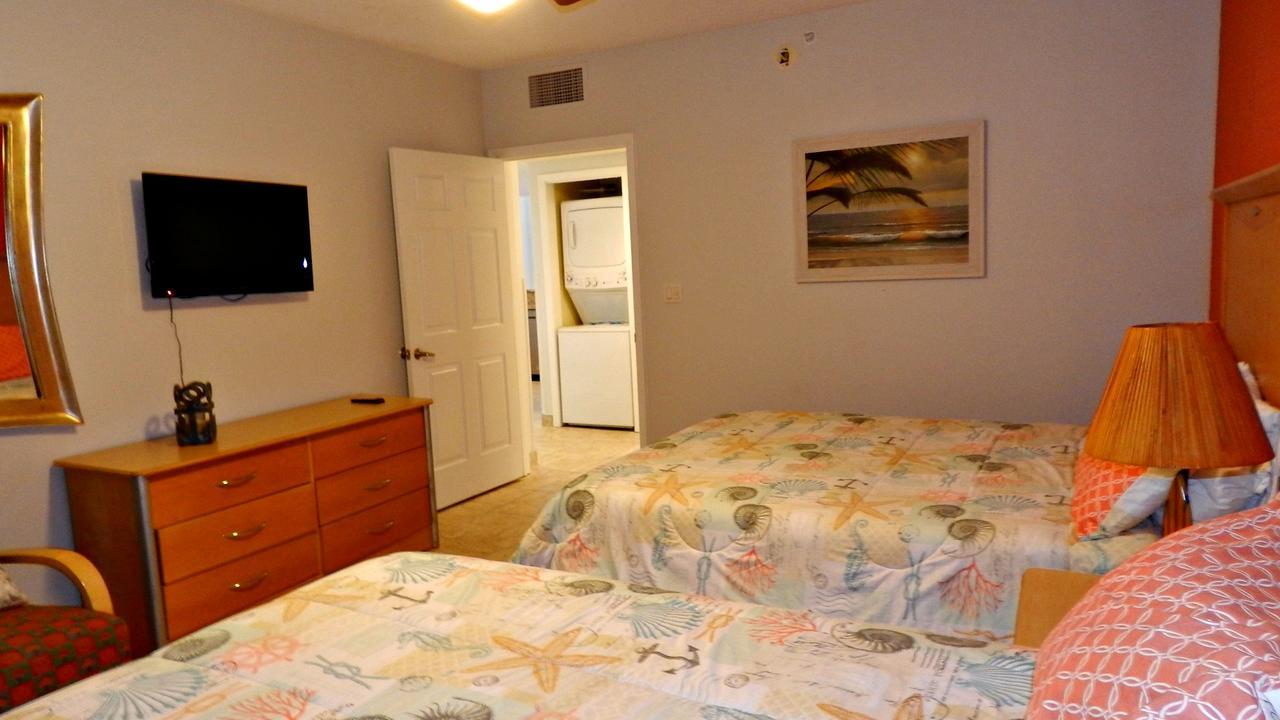 Apartment 2 Bedroom Direct Oceanfront Wyndham Ocean Walk - Daytona Funland 2226 Daytona Beach