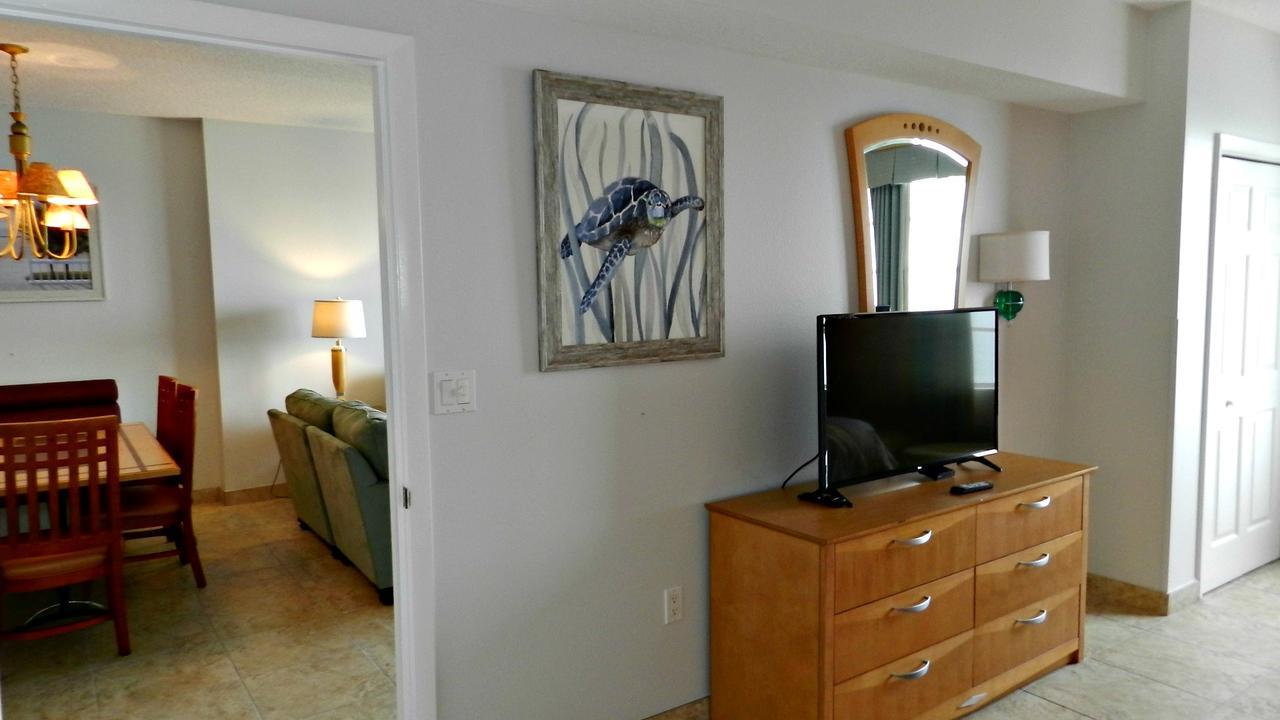 2 Bedroom Direct Oceanfront Wyndham Ocean Walk - Daytona Funland 2226