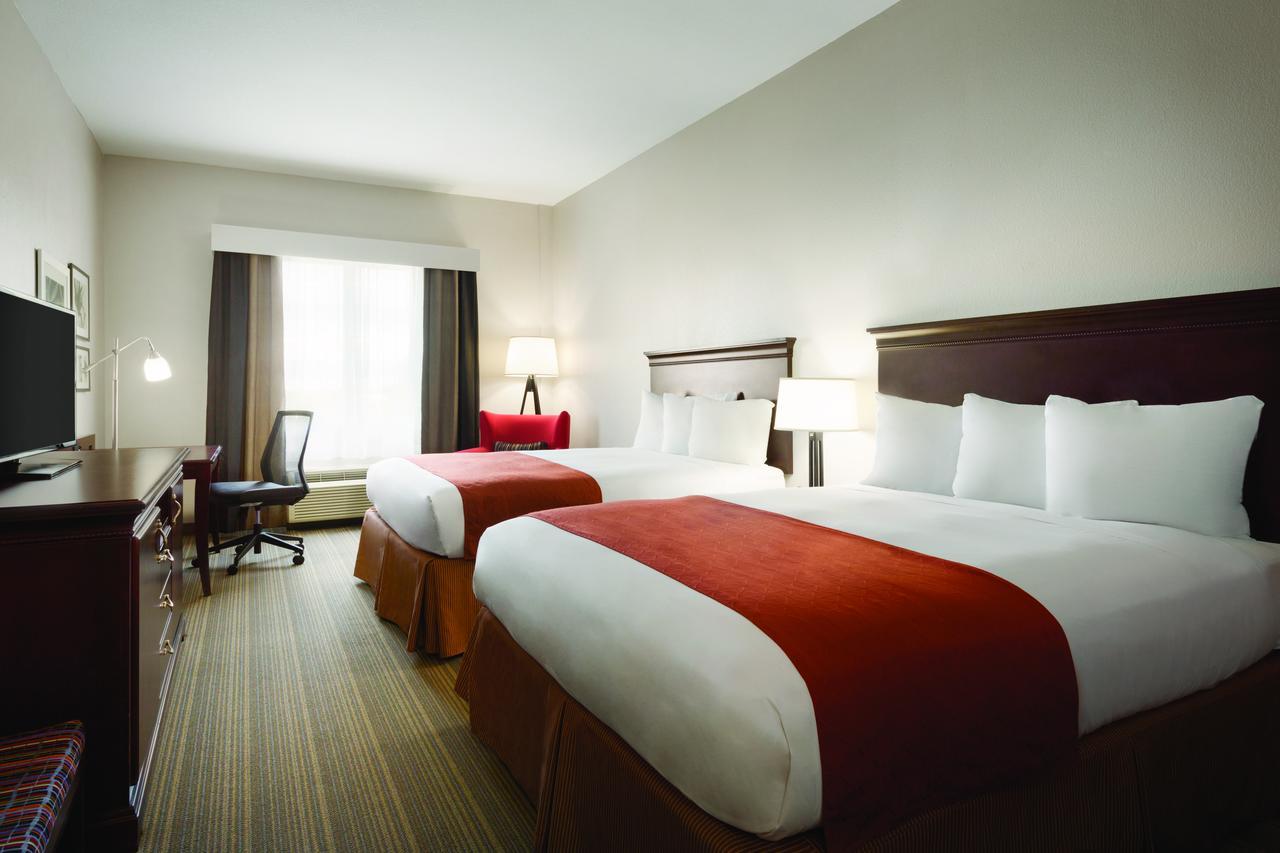 Country & By Radisson, St Petersburg - Clearwater, Fl Pinellas Park