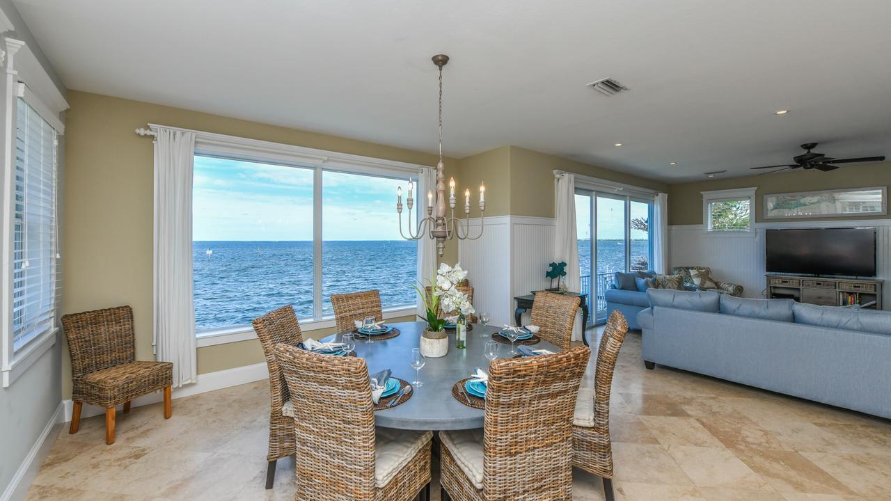 Bayfront Paradise Holiday home *