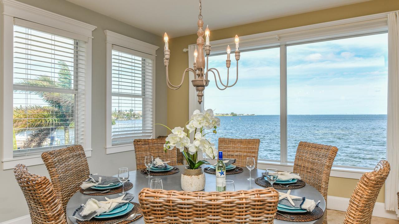 Bayfront Paradise Holiday home