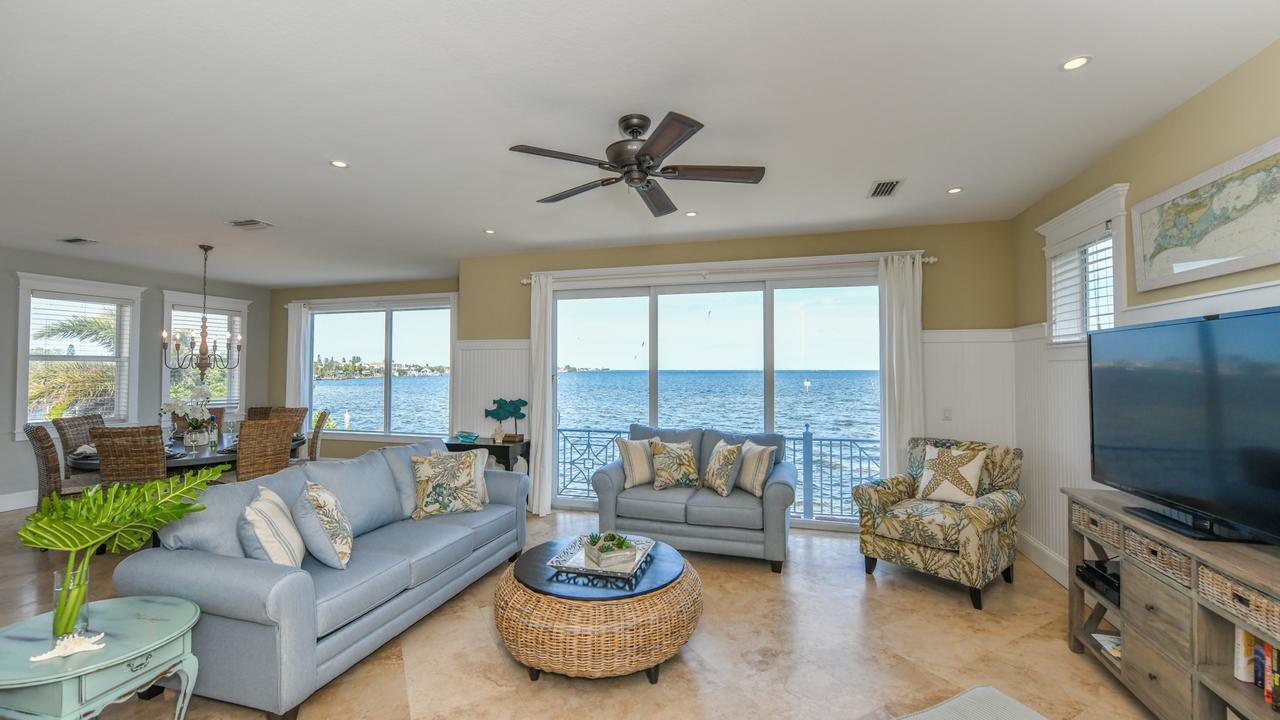 Bayfront Paradise Holiday home *