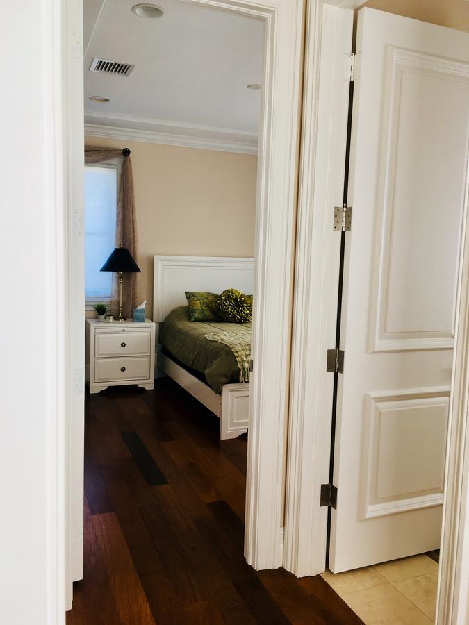 Avalon Guest house Fort Pierce