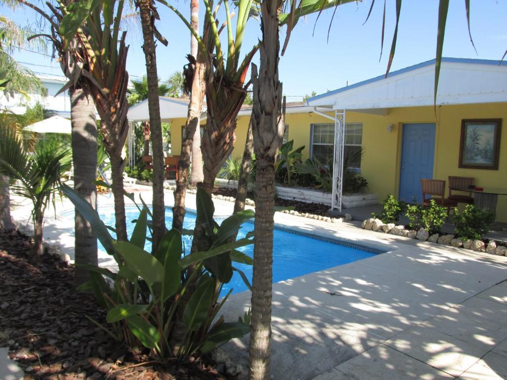 Motel Amber Tides 2*