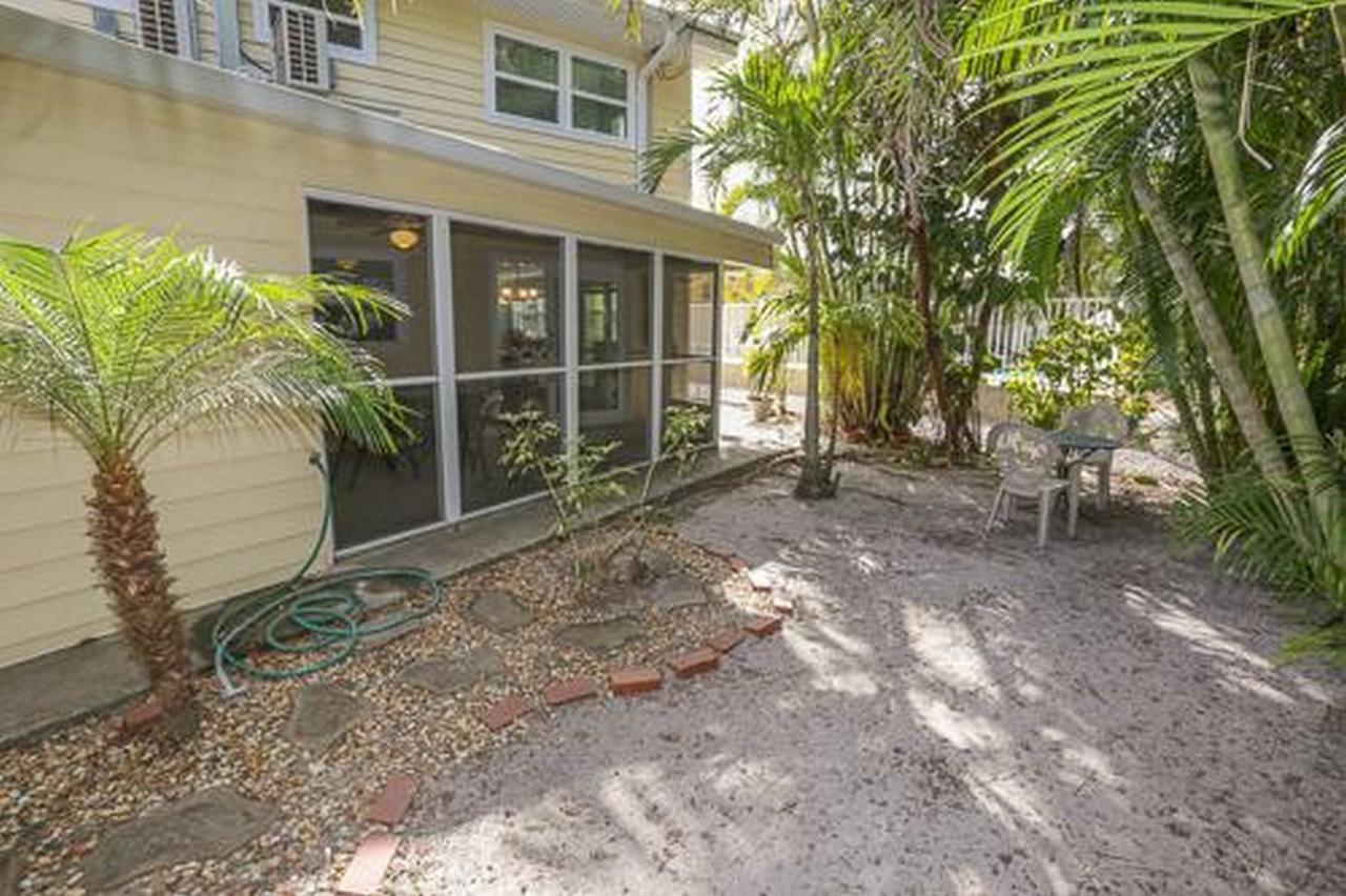 203 Fairweather C *