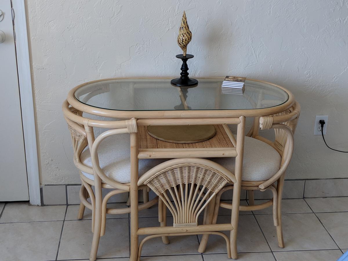 Hotel Pirates Cove Unit G22 Daytona Beach
