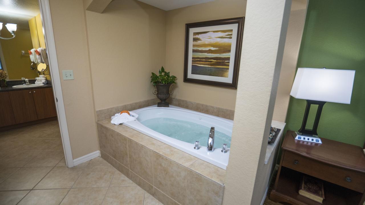 Resort Mizner Place At Town Center, Lauderdale Weston