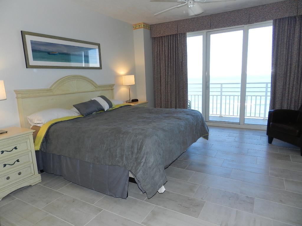 2 Bedroom Direct Oceanfront Wyndham Ocean Walk - Daytona Funland 1601 Apartment *