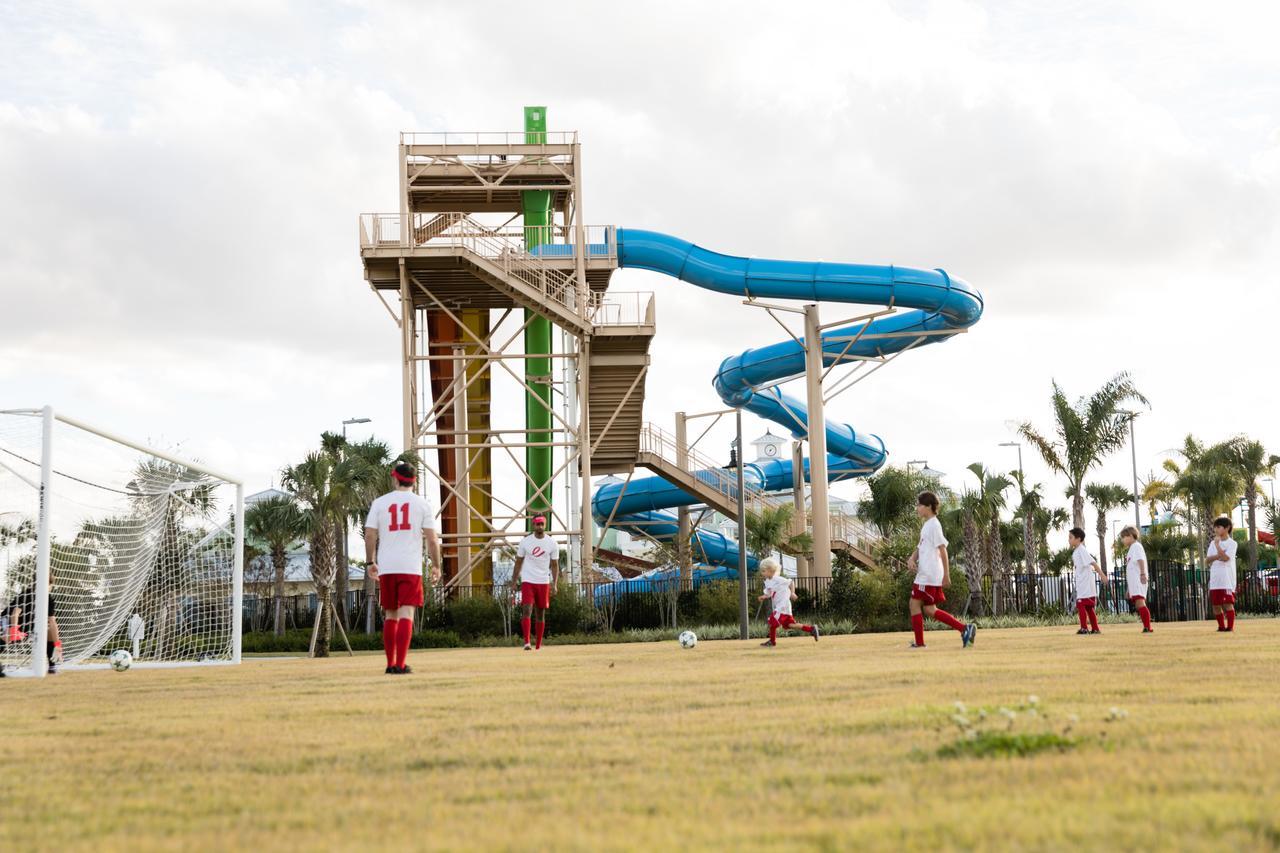 Encore Resort: Disney-adjacent With Private Pool And Themed Orlando