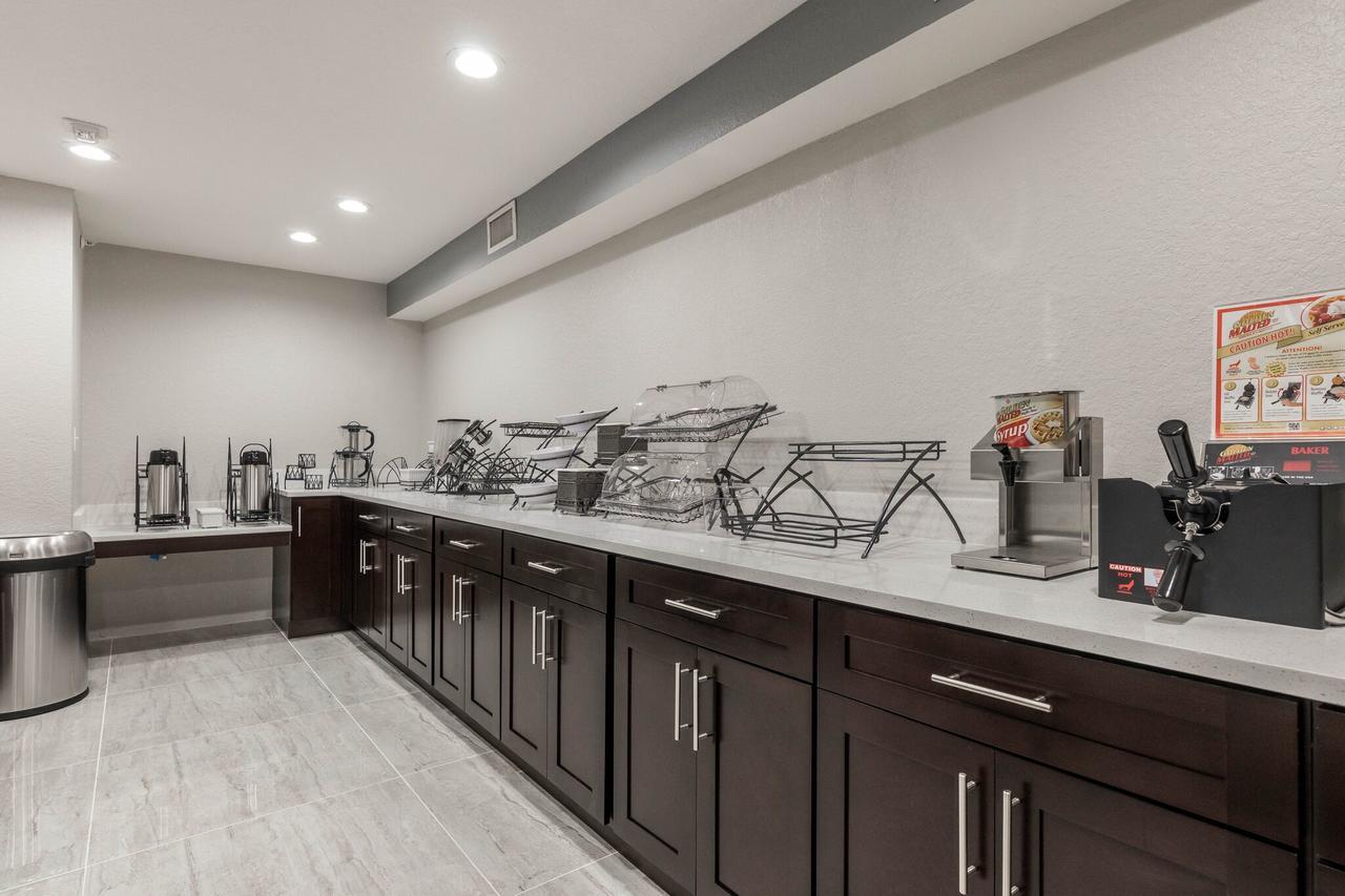 Baymont By Wyndham Punta Gorda/port Charlotte