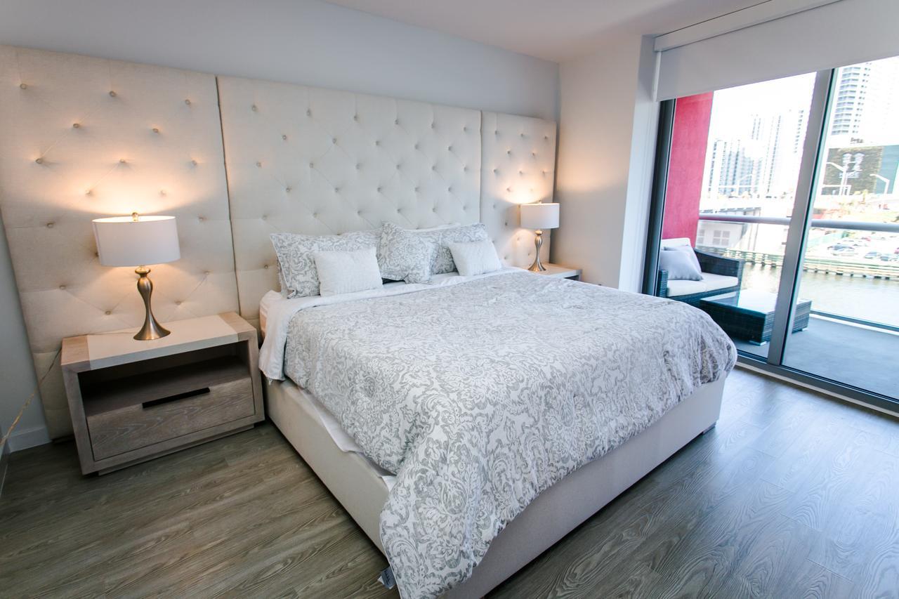 Three-bedroom Beachwalk * Hallandale Beach