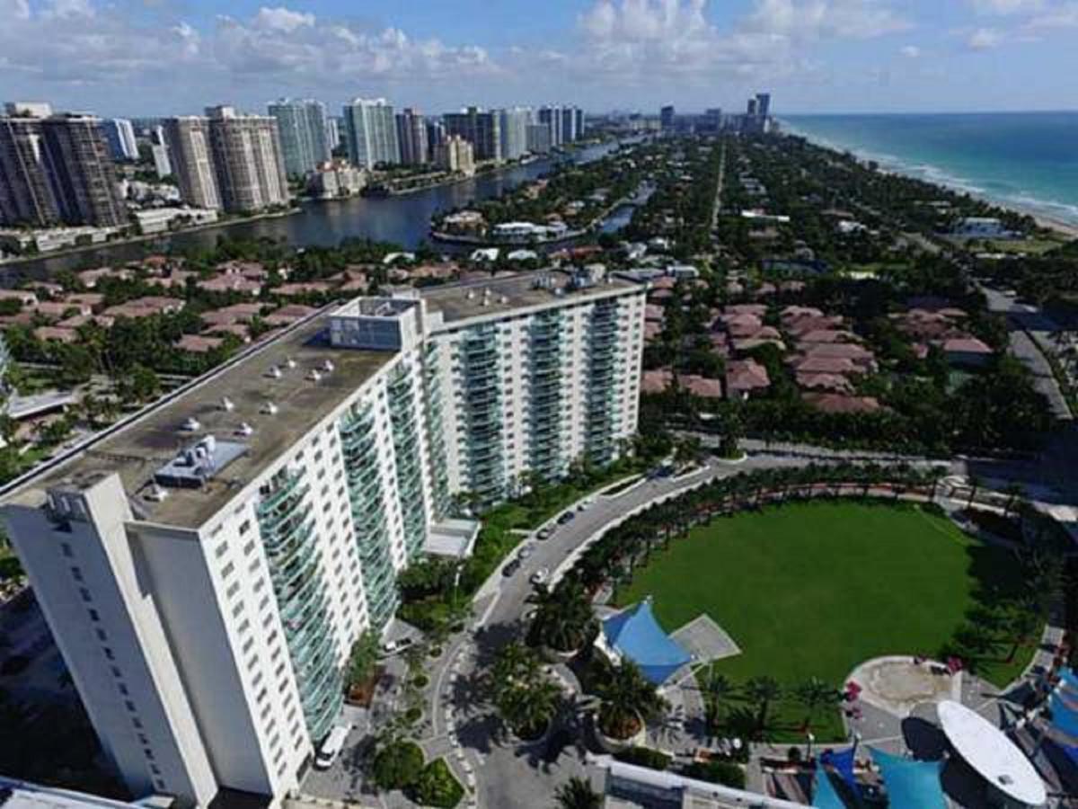 Sunny Isles Aparment Apartment