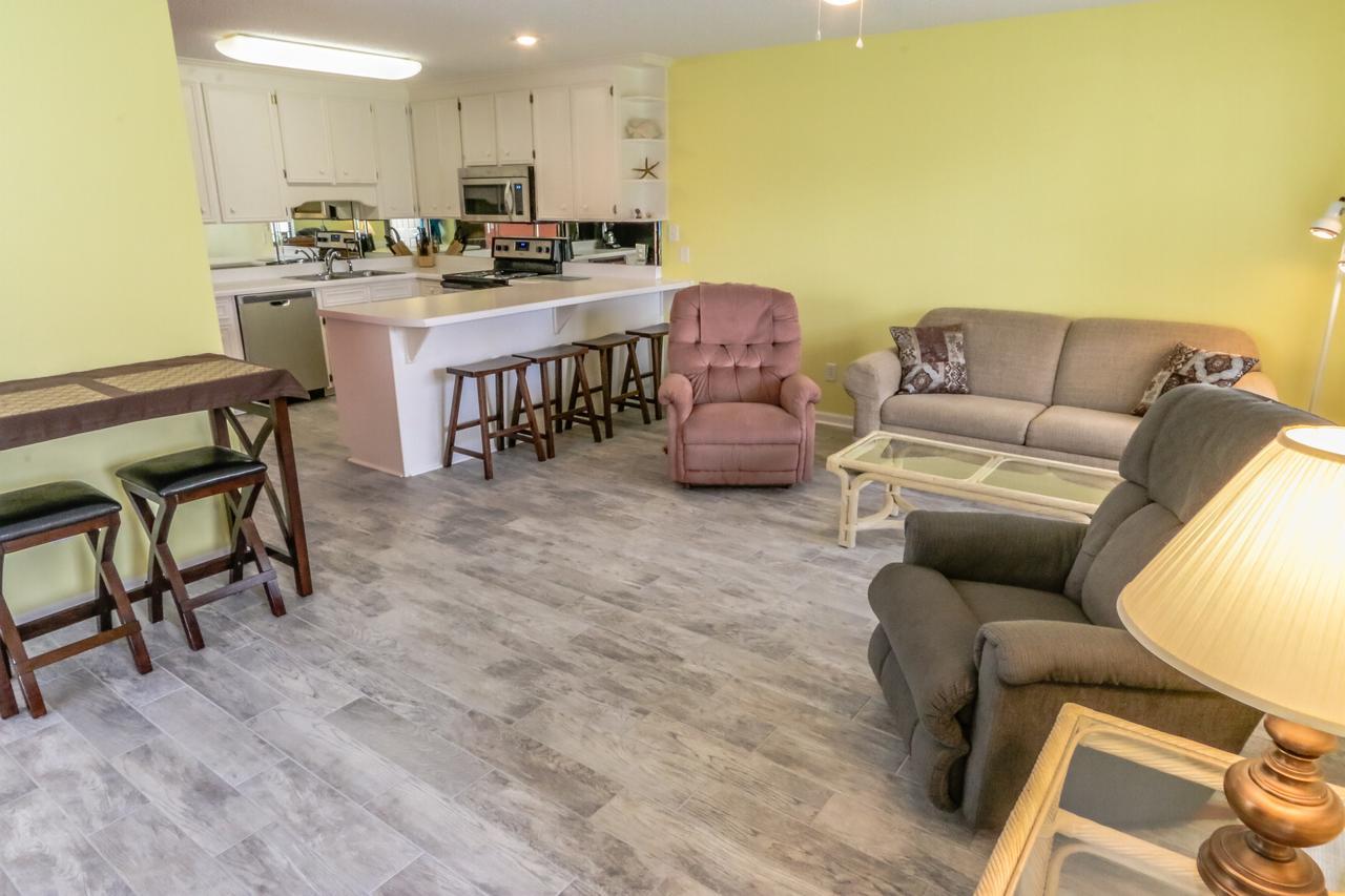 Horizon South By Book That 3* Laguna Beach