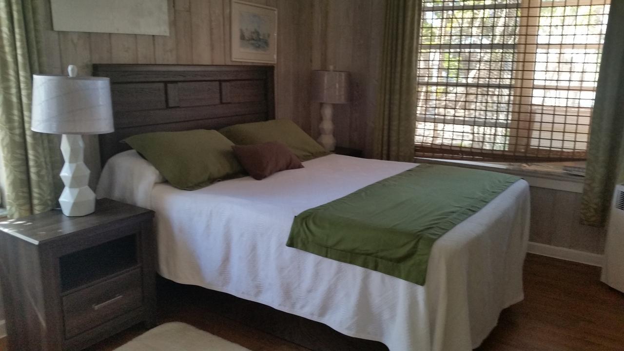 Captain Pip's Marina & Hideaway Resort Marathon