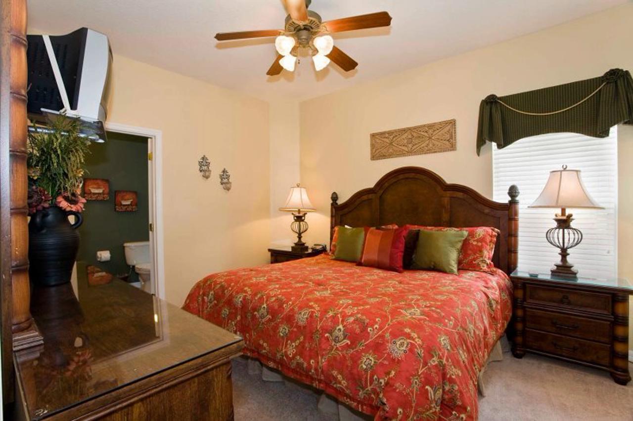 Loyalty Vacation Homes - Kissimmee * Orlando